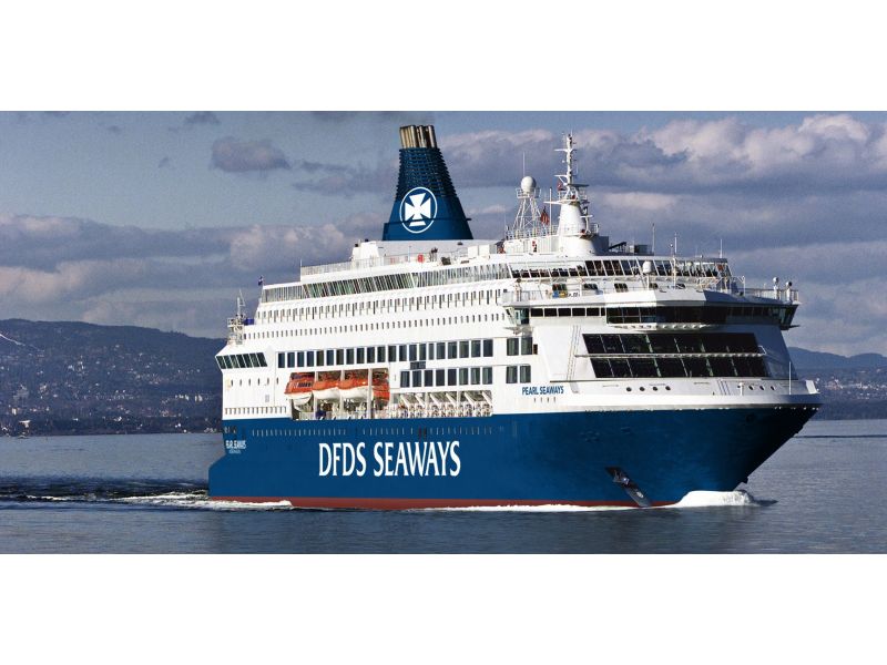 Prāmis uz Pearl Seaways. . Iepazīstieties ar DFDS Seaways.
